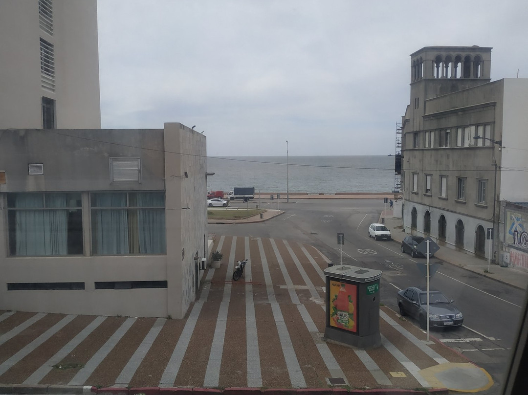 AXSUR Design Hotel主图