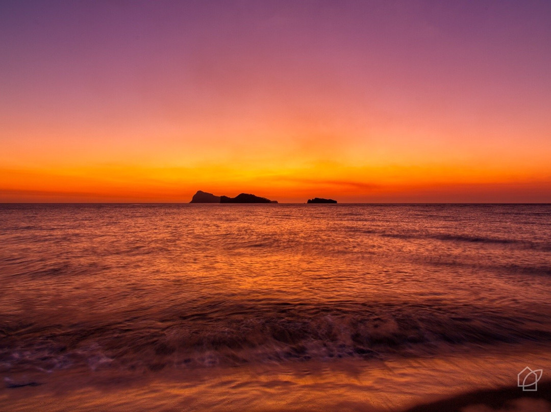 Small Anawangin Beach景点图片