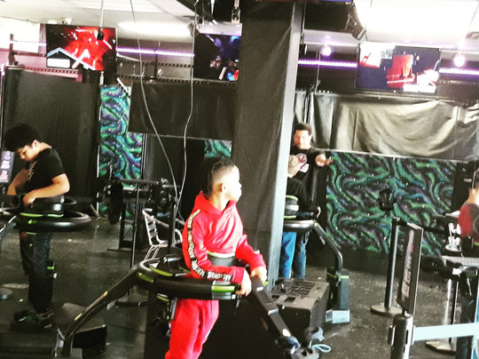 VR Life Arcade-Pontiac必去景点