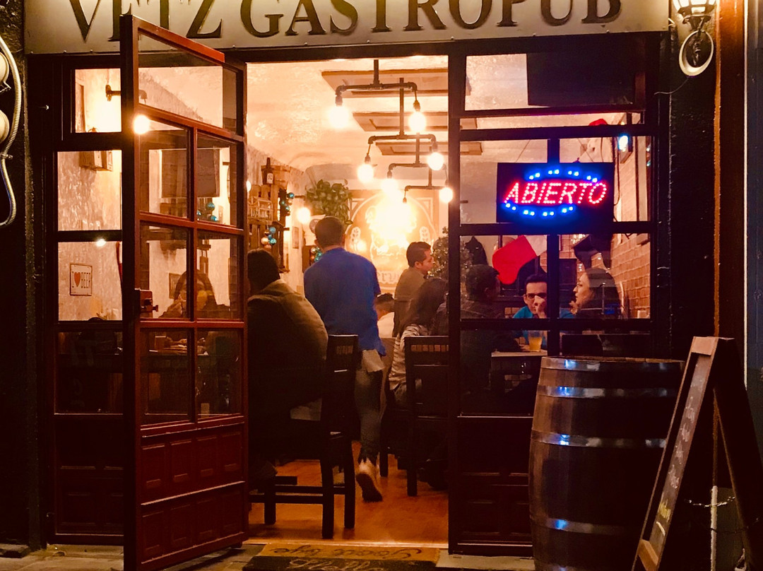 Vetz Gastropub