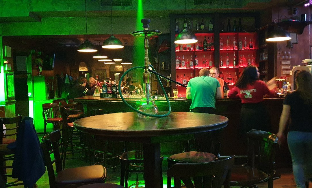 Sammy's Bar-大特尔诺沃必去景点