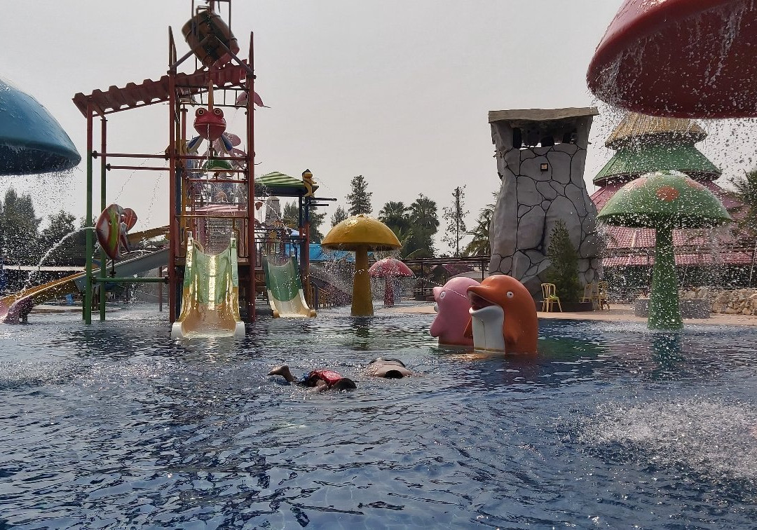 Splash Fun Water Park景点图片