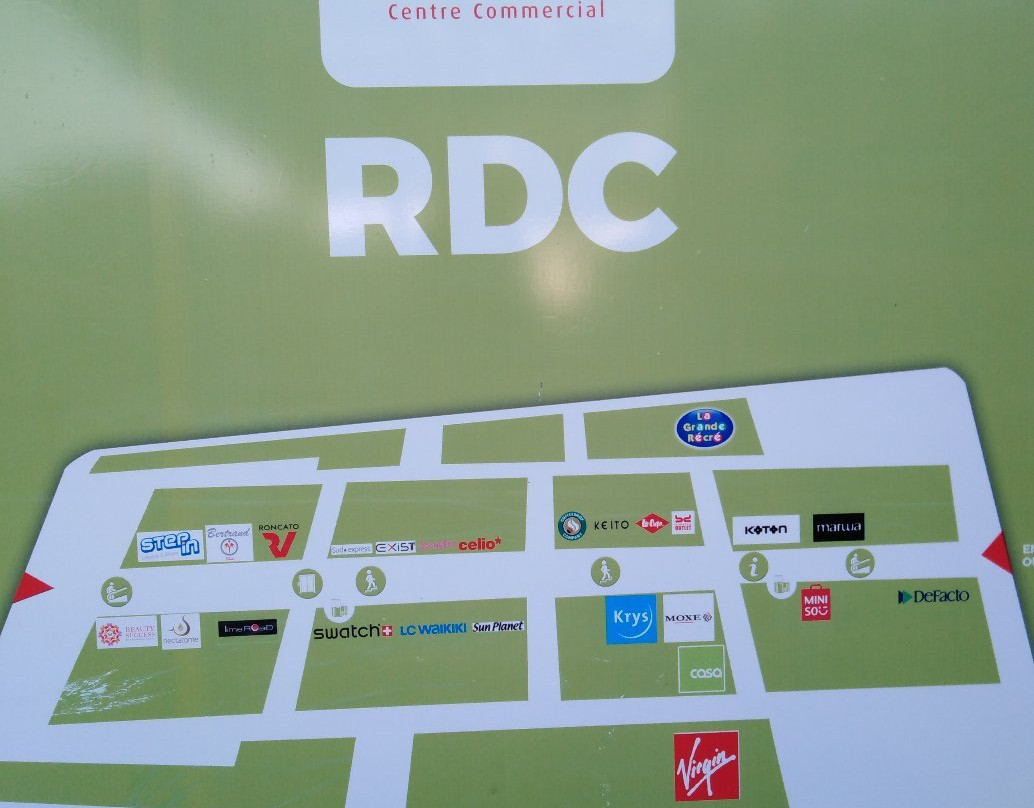 Almazar Centre Commercial-马拉喀什必去景点