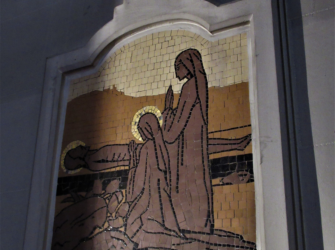Eglise Saint-Hilaire景点图片