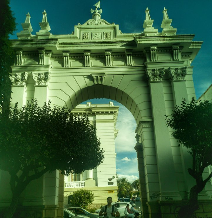 Simon Bolivar Park-苏克雷必去景点