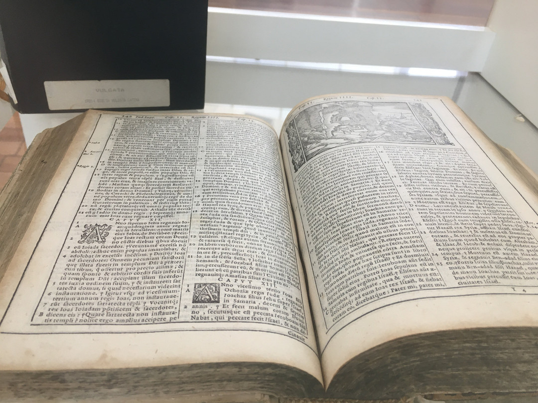 Bible Museum-巴卢韦利必去景点