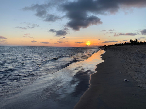 Lugar Comum Beach-Nova Vicosa必去景点