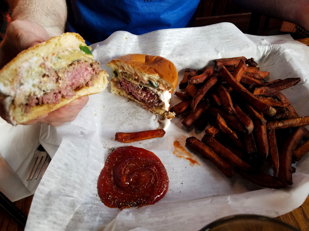 Quinton's Bar & Deli