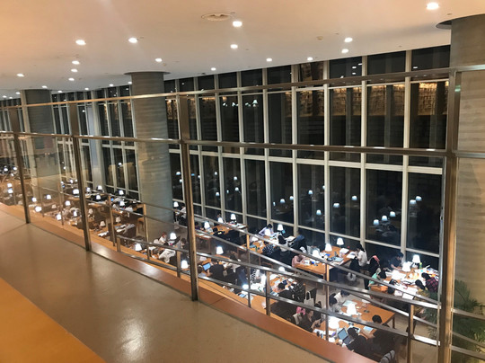 浦东图书馆-上海市必去景点