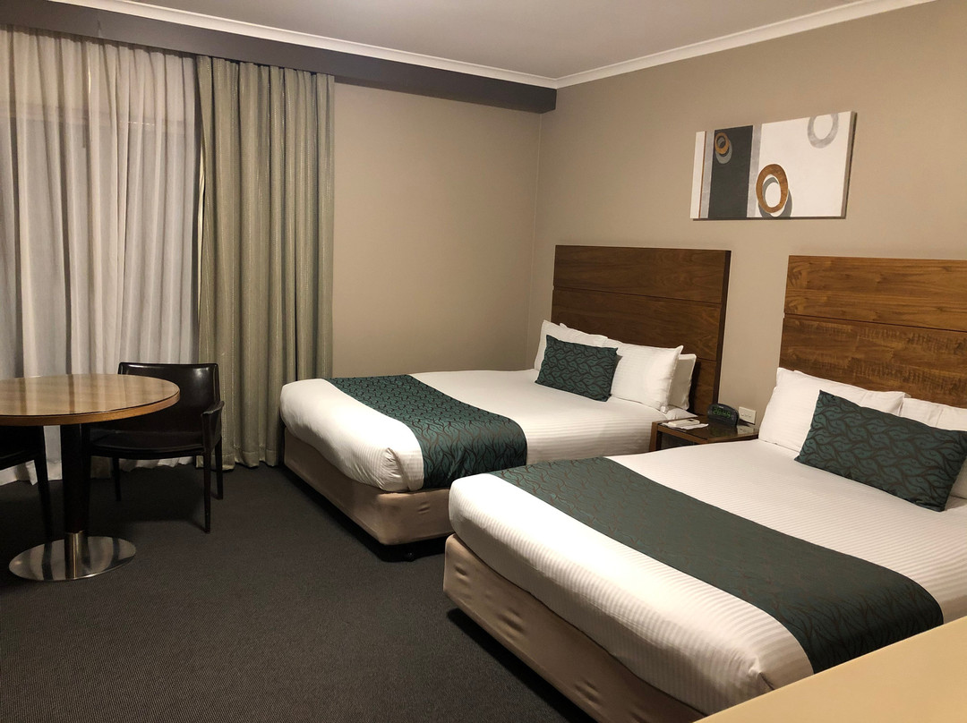 Quality Hotel Dickson主图