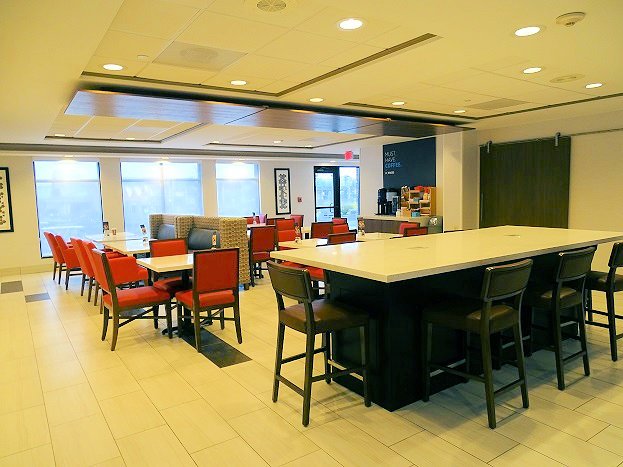 Holiday Inn Express Coventry S - West Warwick Area By IHG-餐饮