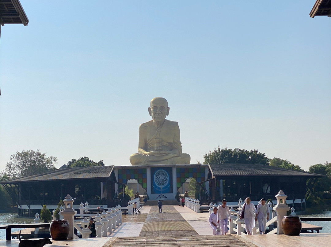 Phutta Uttayanmaharat (Luang Pu Thuat)-玛哈叻必去景点