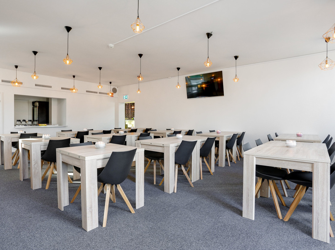 Almnäs Park Hotel主图