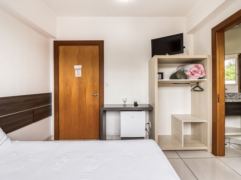 OYO 301 Hotel Comodita Ltda主图