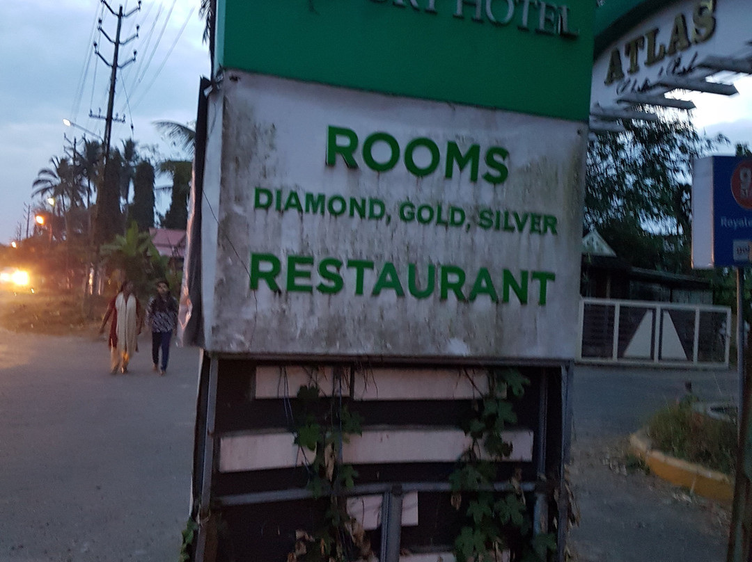 Base9 Airport Hotel主图