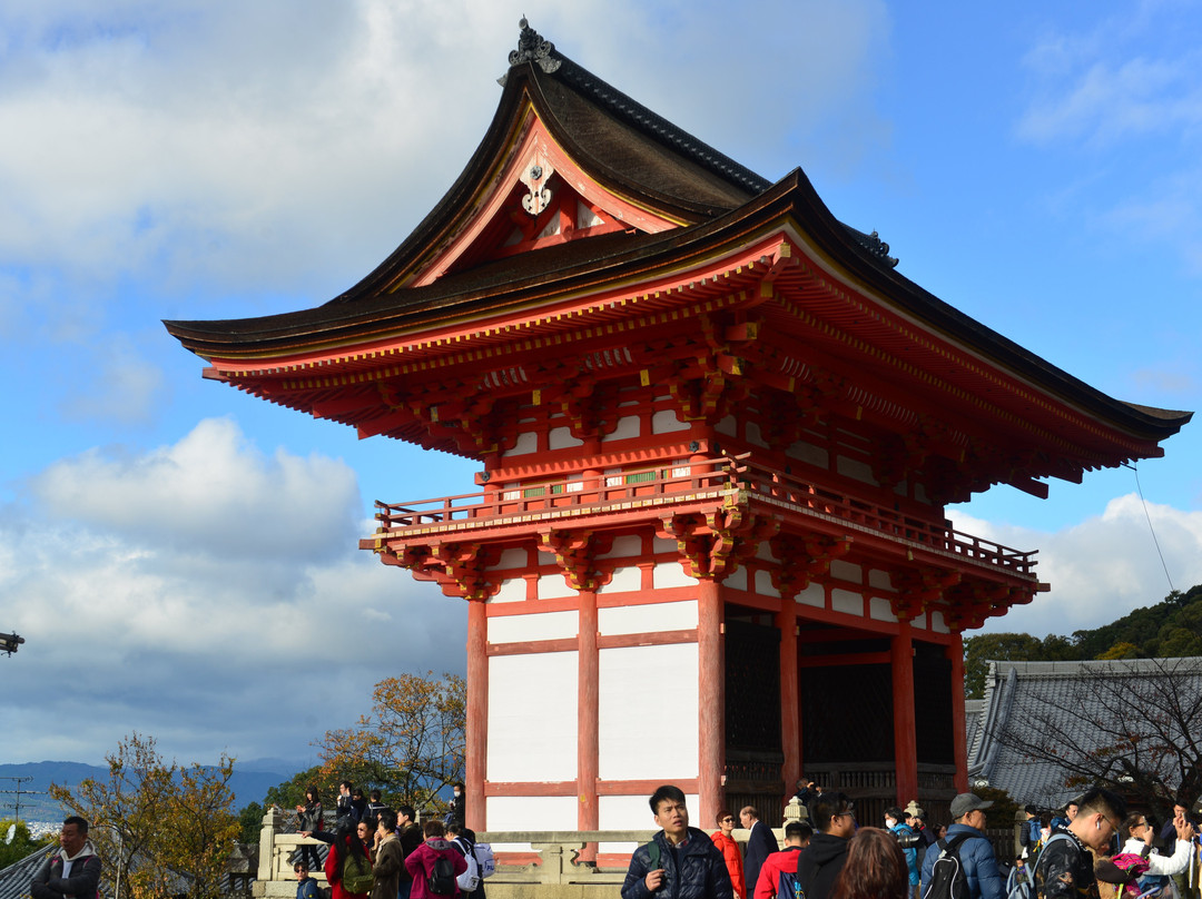 Kiyomizu-dera Temple Niomon景点图片