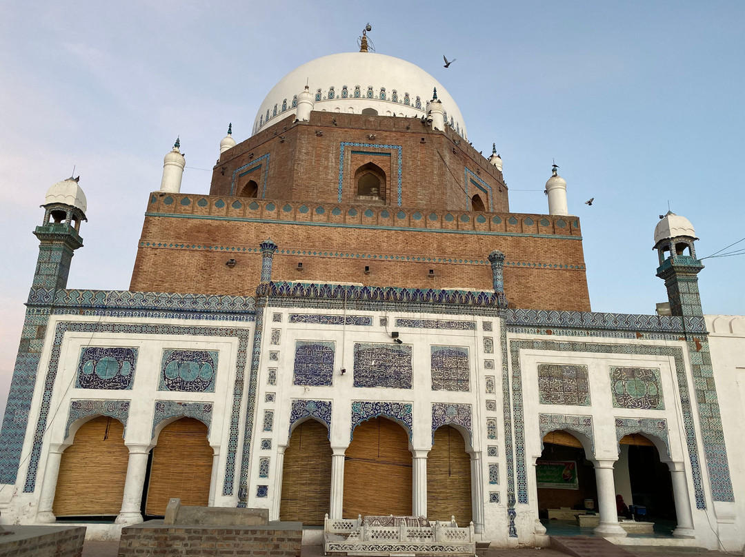 Tomb of Bahaudin Zakaria景点图片