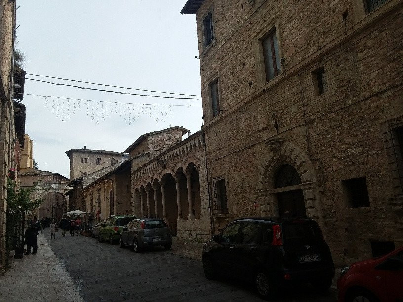 Via San Francesco景点图片