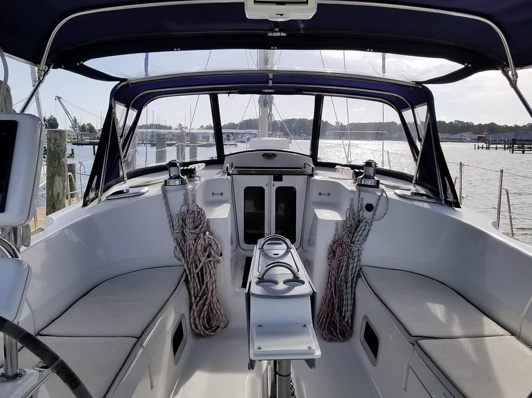 Veritas Charters LLC景点图片