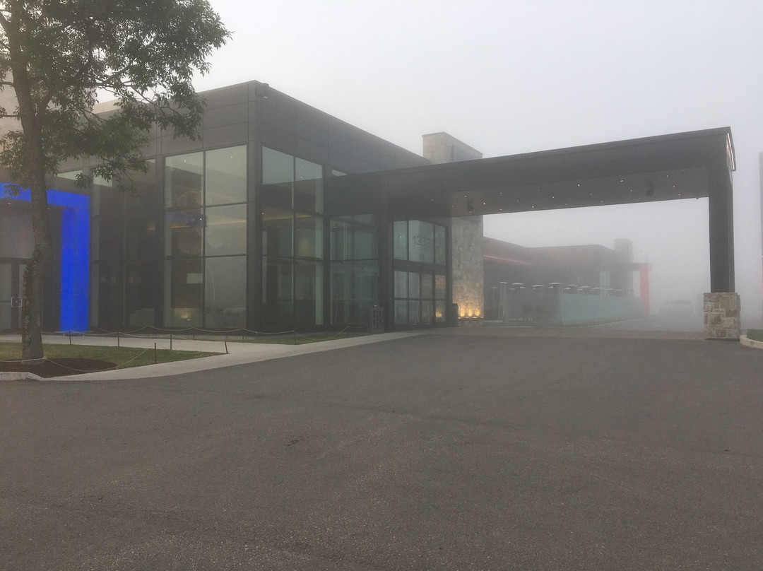 OTL Gouverneur Saguenay主图