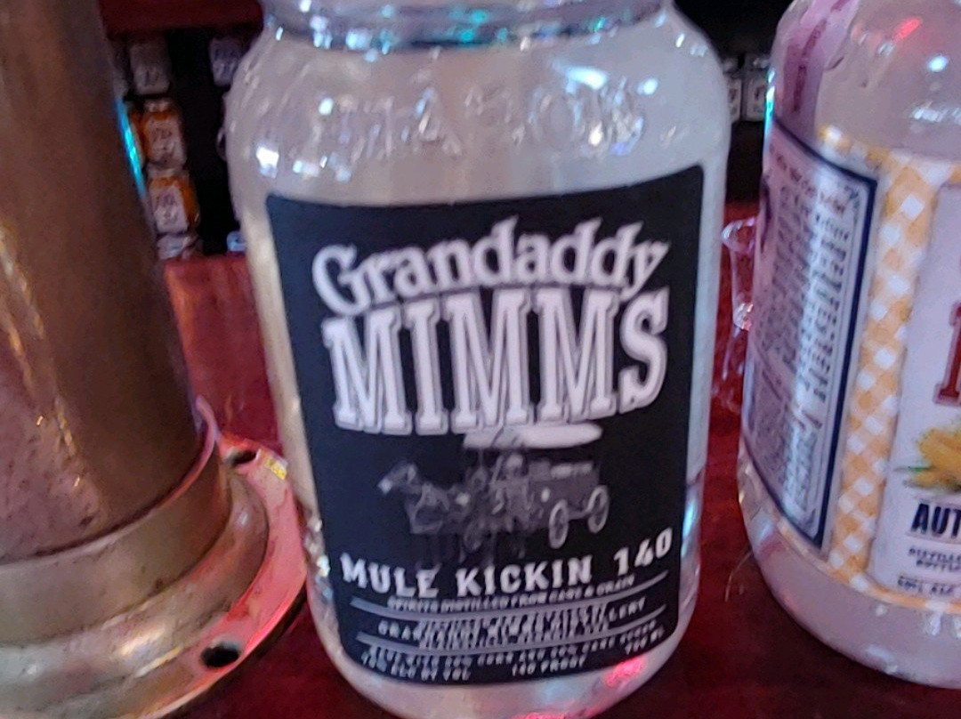 Grandaddy's Mimm's Distilling Co-Blairsville必去景点
