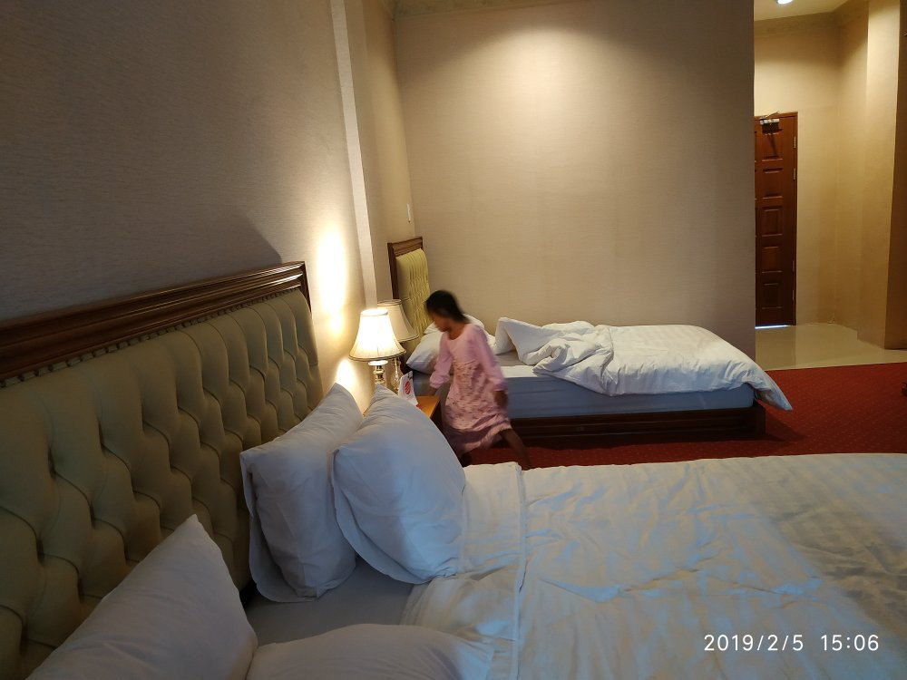 OYO 293 Mutiara Hijau Suites Syariah主图