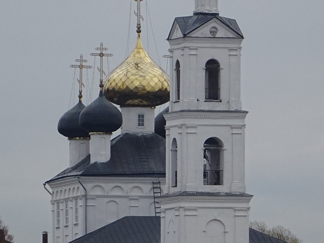 Vozdvizheniya Chestnogo Kresta Gospodnya Church-Sverdlovo必去景点