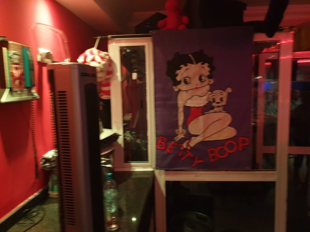 Betty Boops Show Bar-提亚必去景点