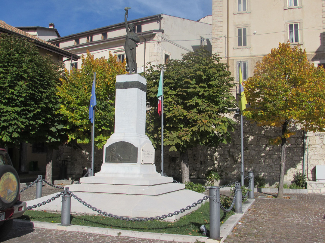 Monumento ai Caduti di Rivisondoli nella Grande Guerra-Rivisondoli必去景点