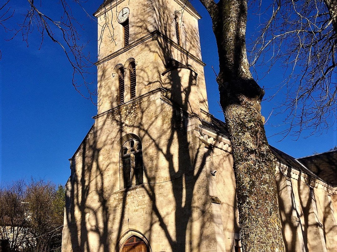 Eglise Saint Cybard-Latille必去景点