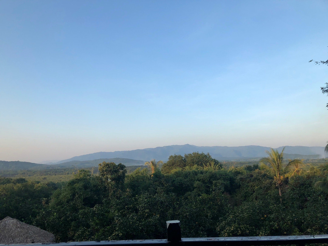 Thuwunna Bumi Mountain View Resort主图
