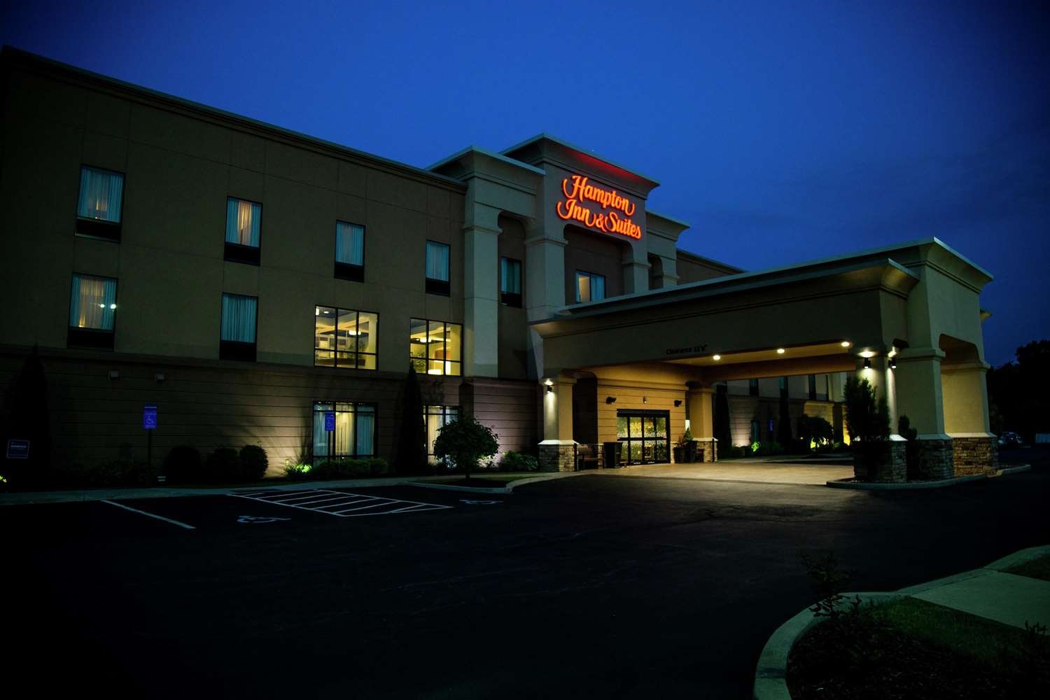 Hampton Inn & Suites Sharon-官方