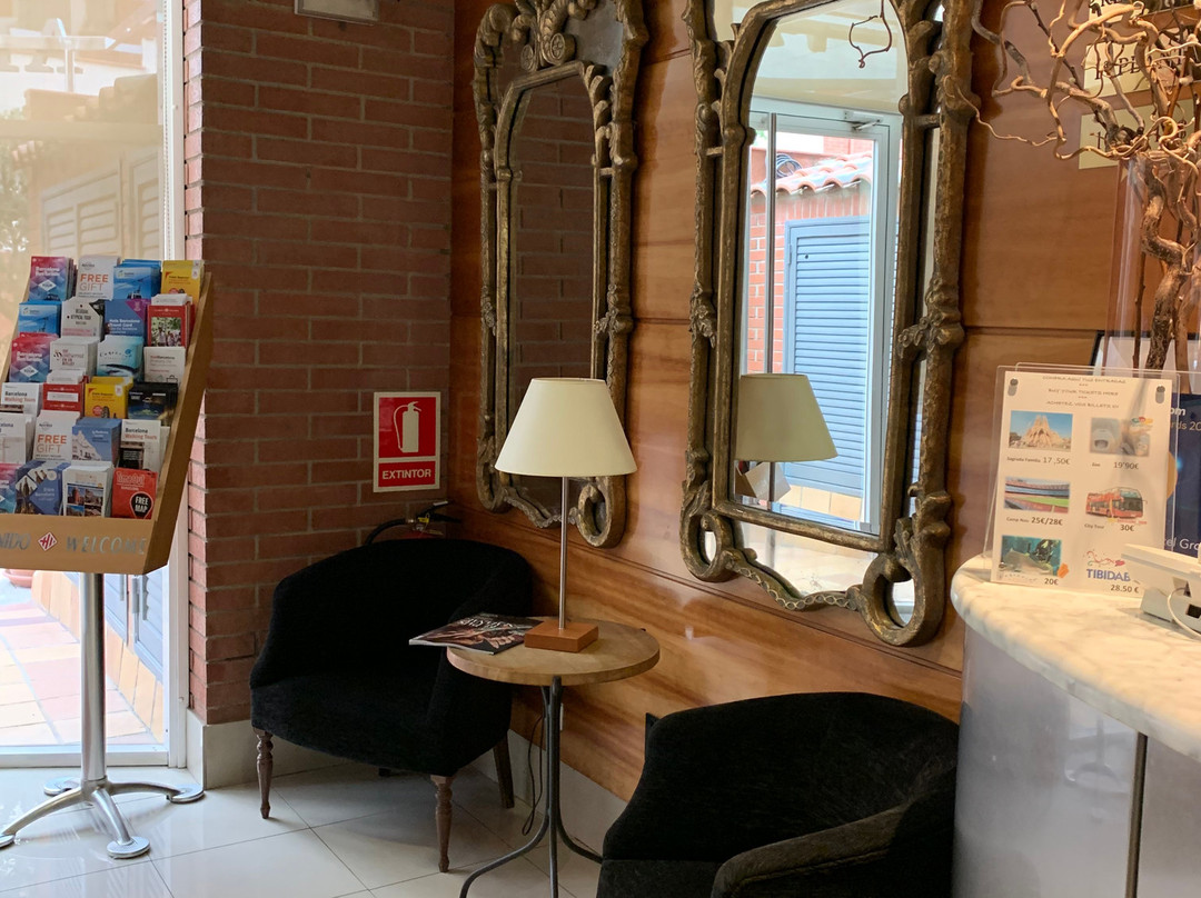 帕克瑟多本斯塔尔酒店集团主图