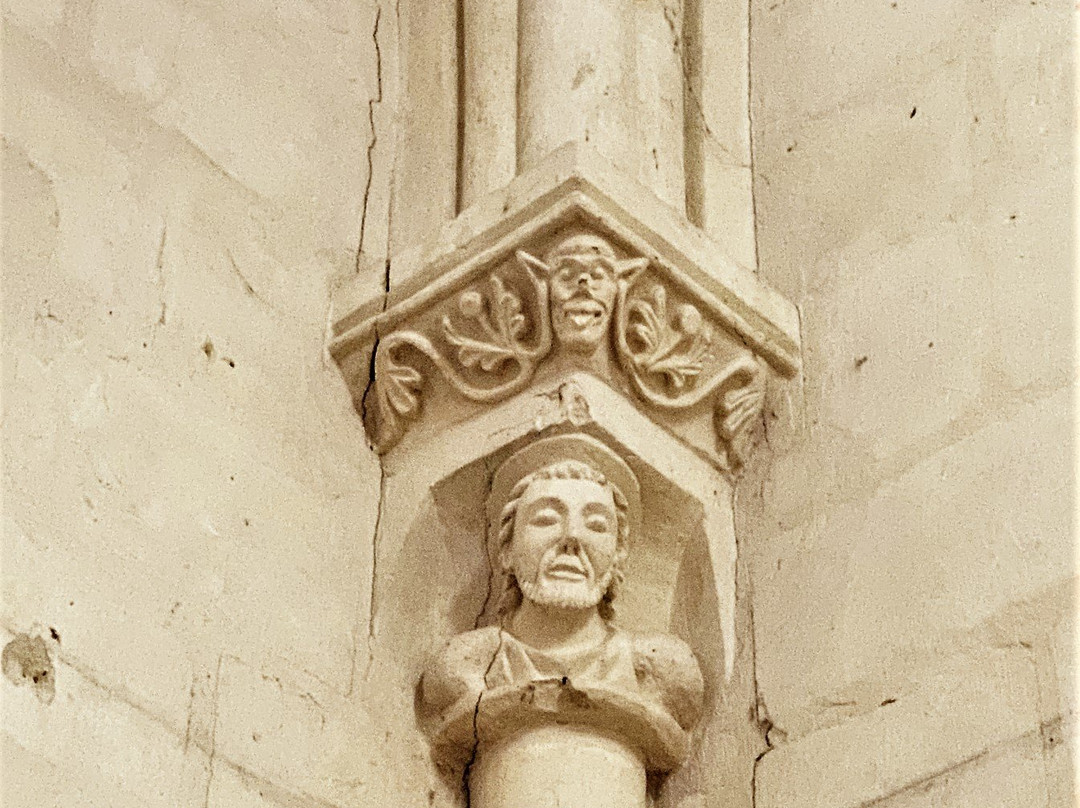 Eglise Saint-Maximin de Mouterre-Silly-Mouterre-Silly必去景点