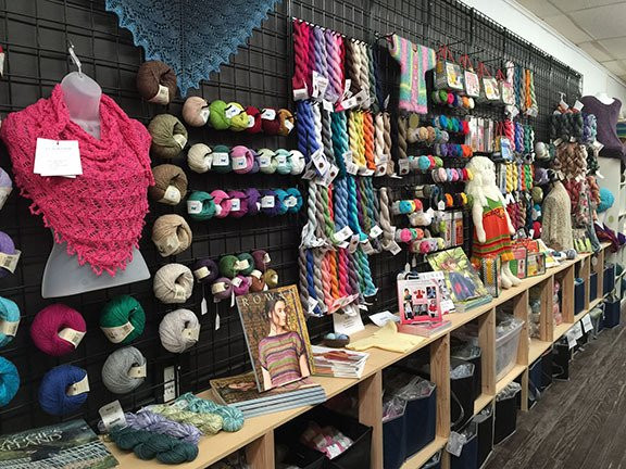 Collinsville旅游景点-Quixotic Fibers