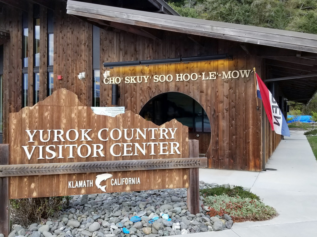 Yurok Country Visitor Center-克拉马斯必去景点
