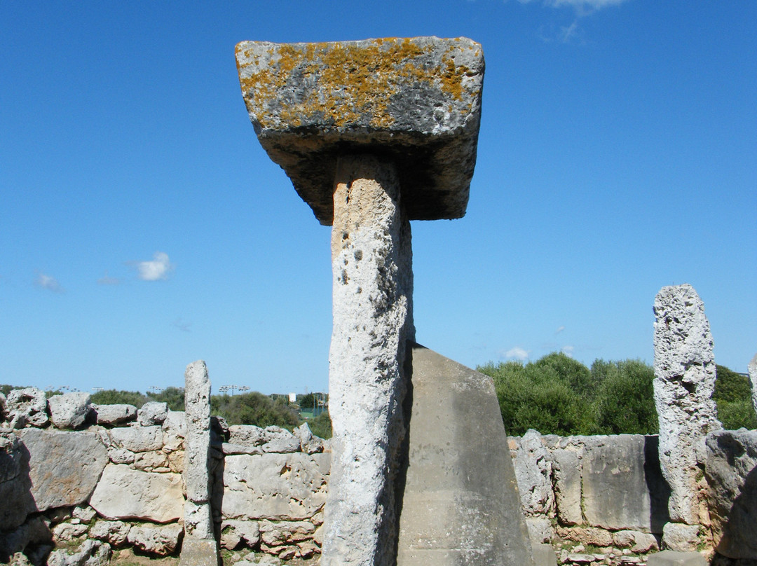 Taula de Trepuco-Sant Lluis必去景点