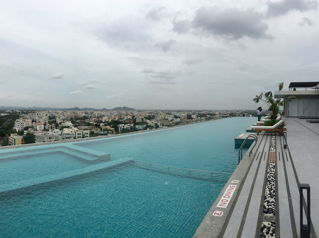 诺富特维杰亚瓦达瓦伦酒店主图