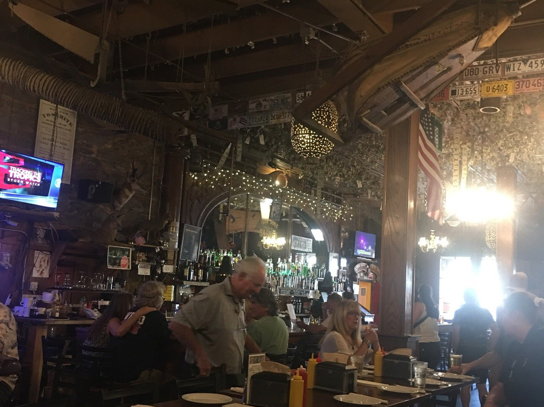 Iron Door Saloon and Grill-格罗夫兰必去景点