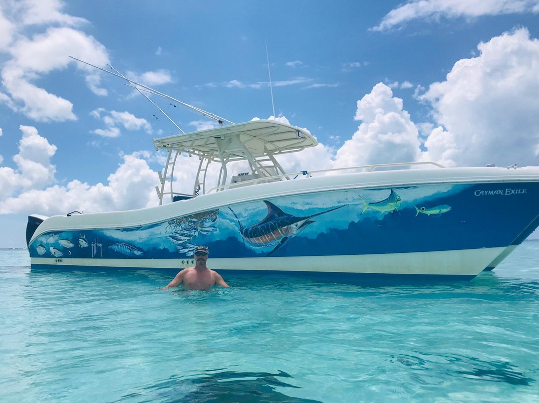 Crystal Sea Charters-East End必去景点