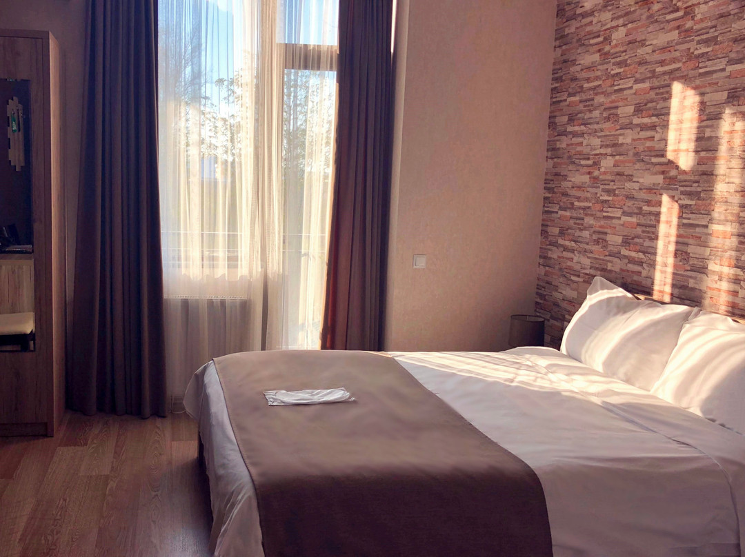 Hotel Continental主图