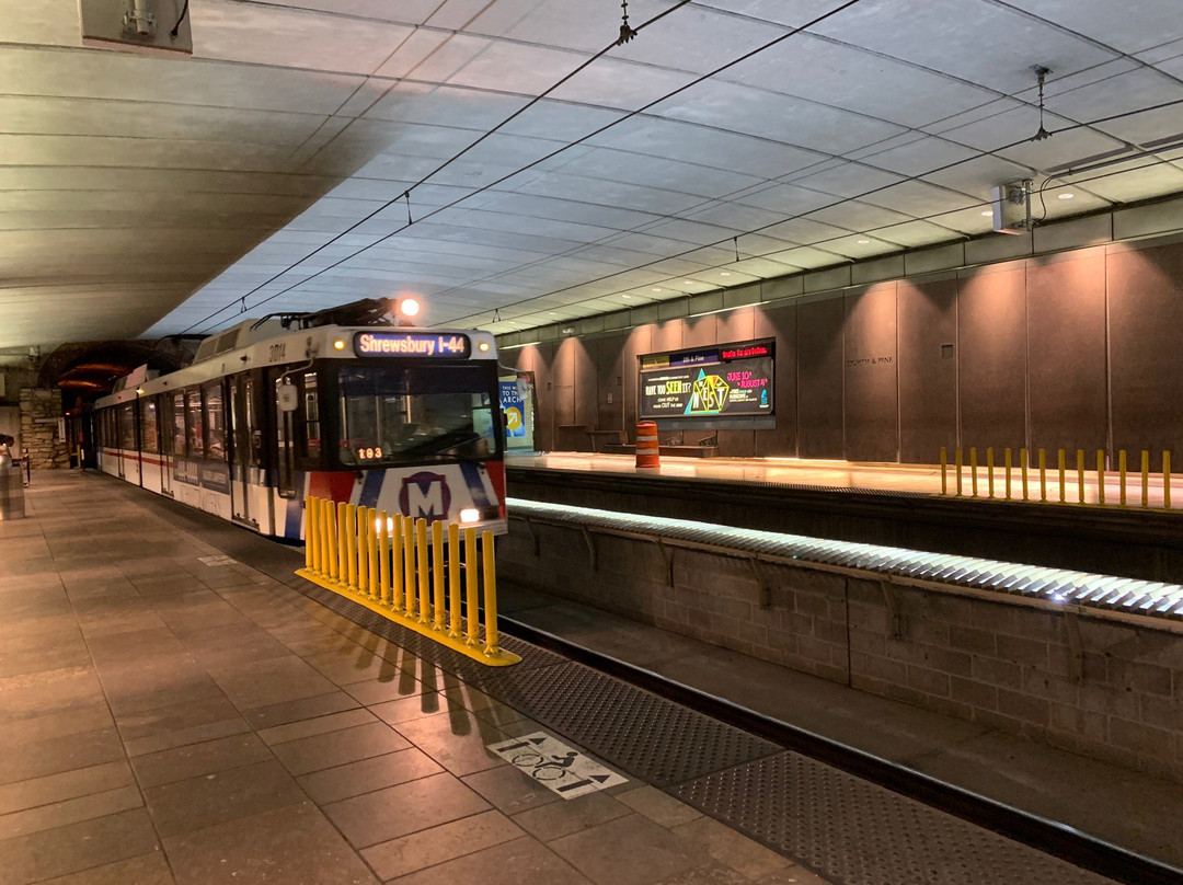 St. Louis MetroLink-圣路易斯必去景点