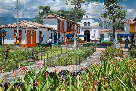 Sat tours-麦德林必去景点