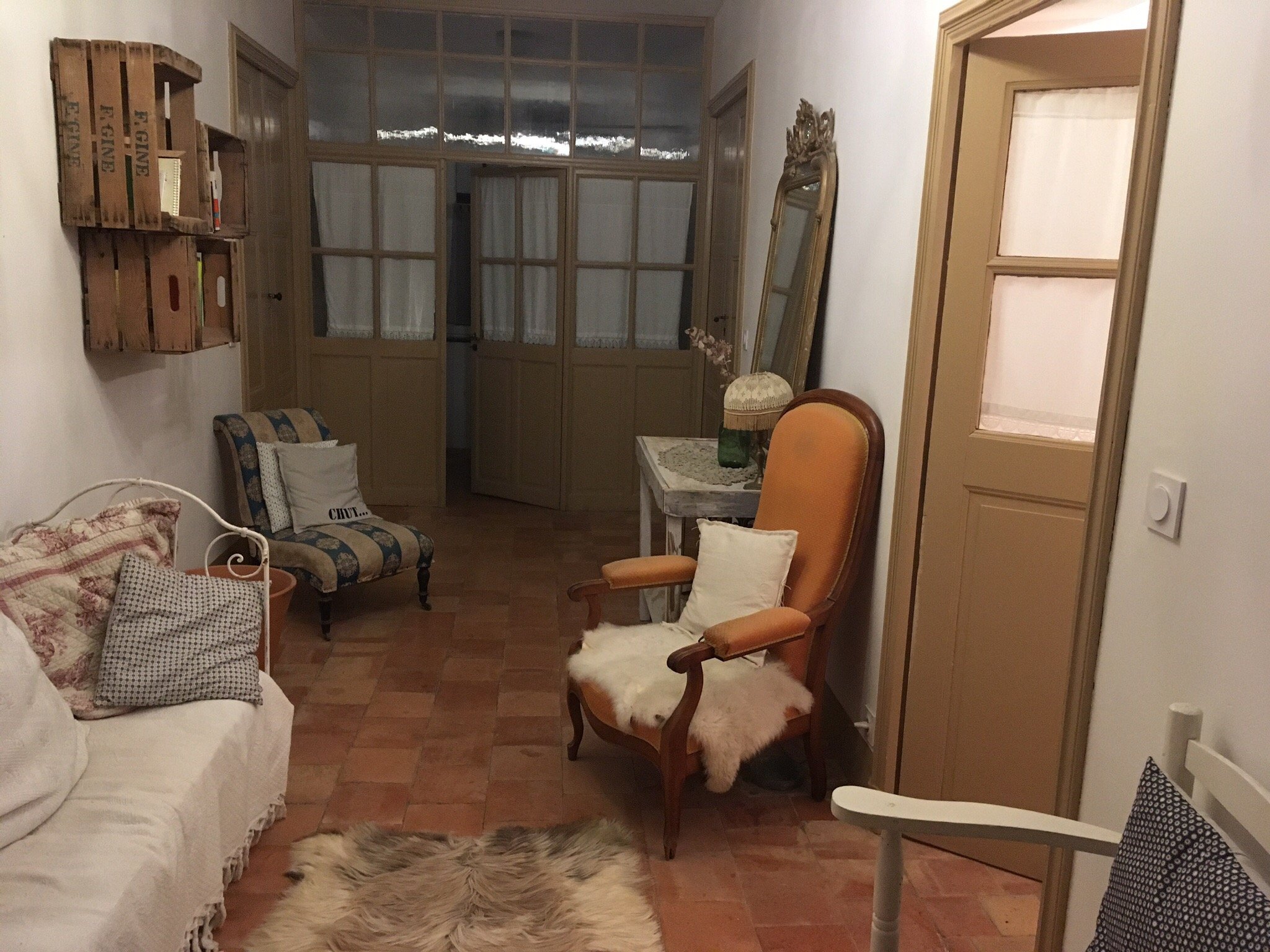 Chez Lola-官方