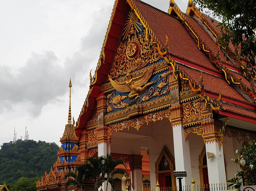 Wat Mongkol Nimit-Talat Yai必去景点