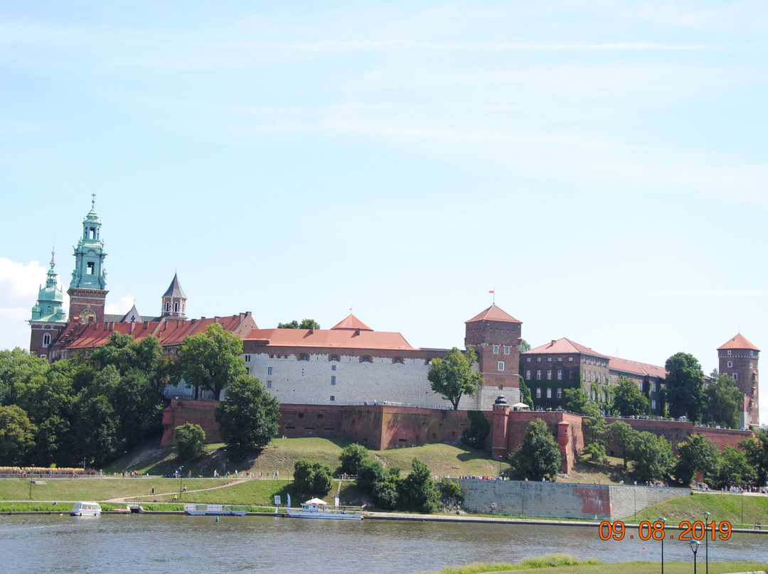 瓦维尔皇家城堡景点图片