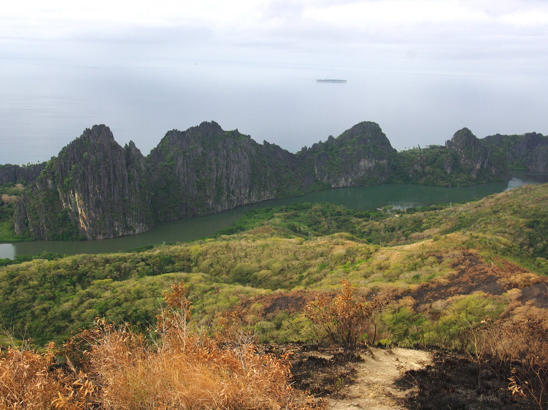 Falaises de Linderalique景点图片