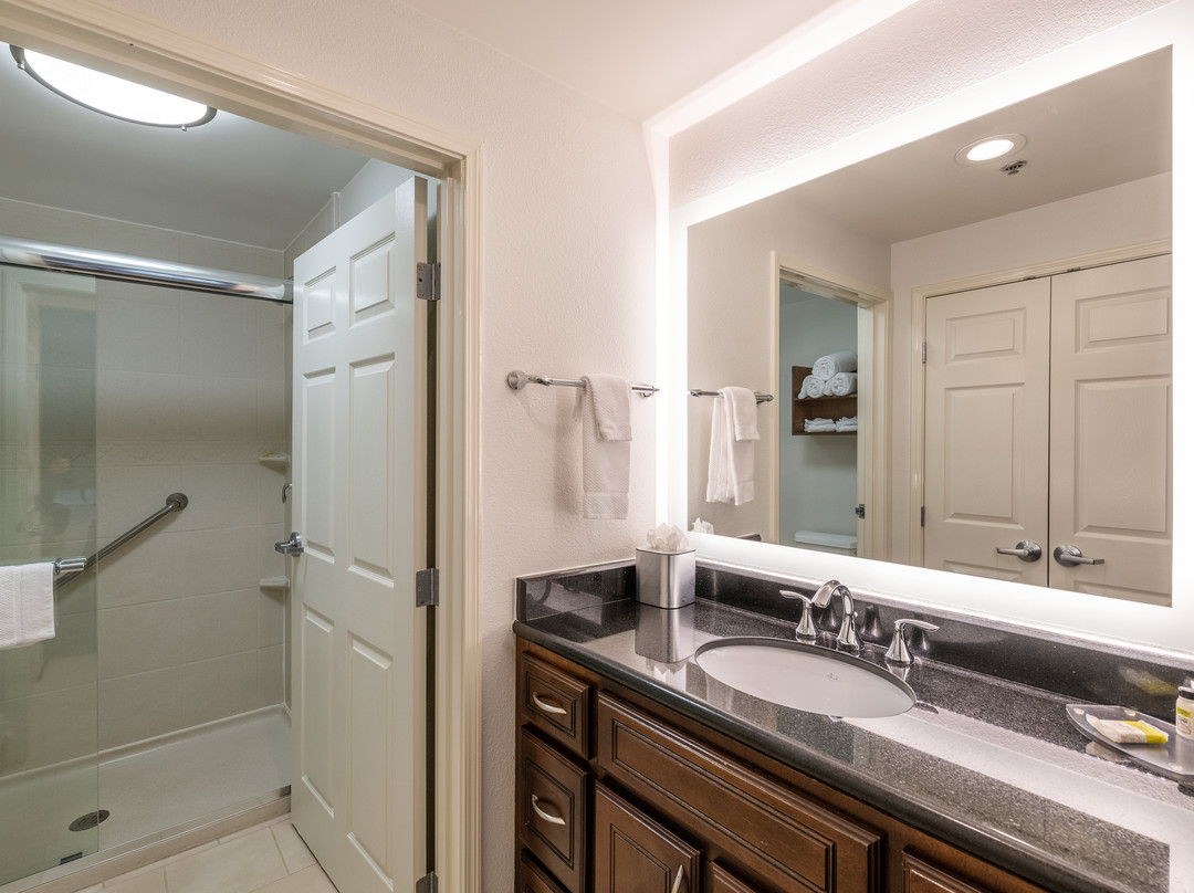 Staybridge Suites Charleston-Ashley Phosphate by IHG主图