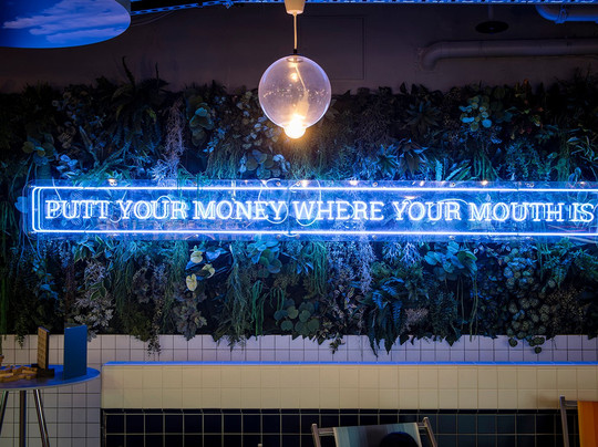 Holey Moley Golf Club Crown Melbourne-墨尔本必去景点