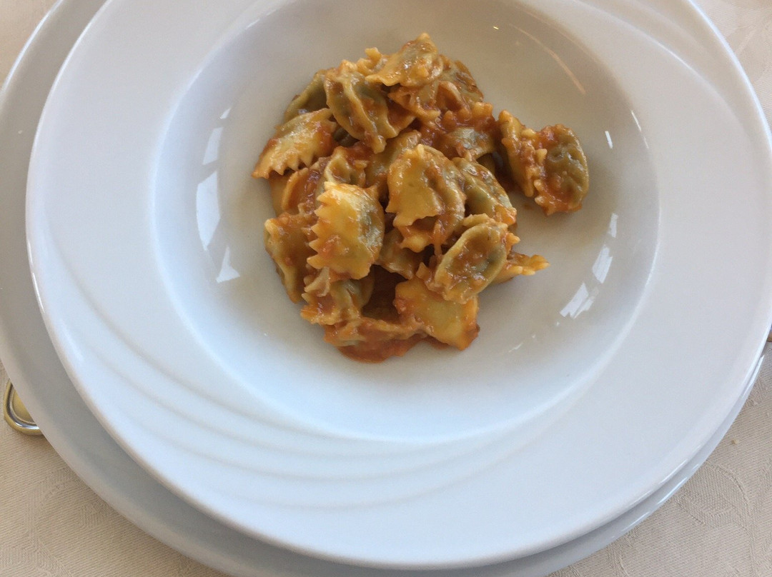 Albergo Ristorante Trattoria Del Castello主图